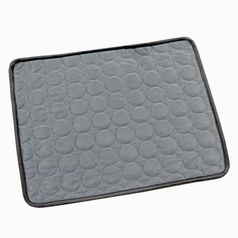 Summer Cooling Mat – Ice-Silk Comfort Pad for Dogs & Cats