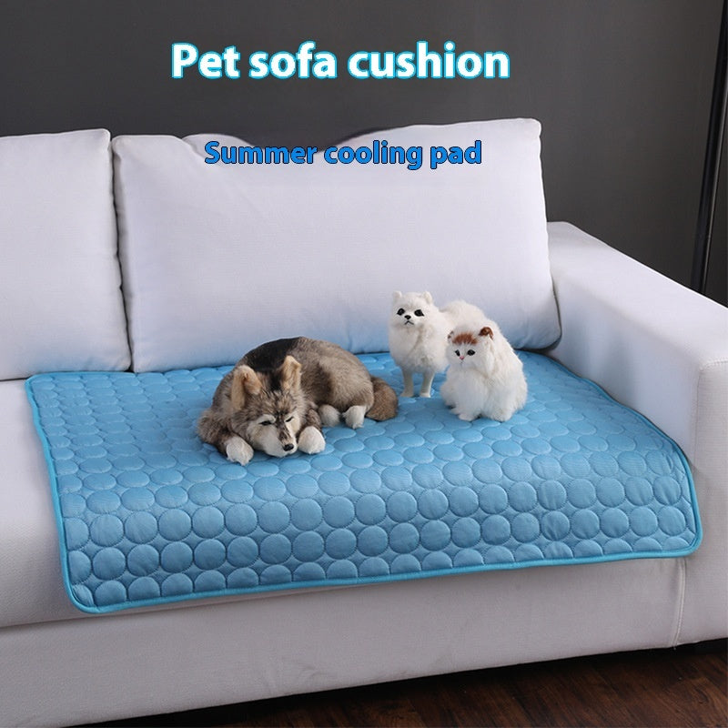 Summer Cooling Mat – Ice-Silk Comfort Pad for Dogs & Cats